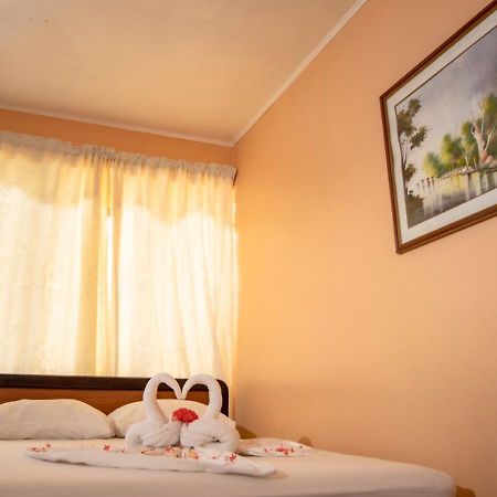 Hotel Y Cabinas El Coral ฆาโก ภายนอก รูปภาพ